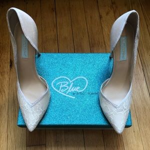 Blue by Betsy Johnson Ivory Lace Heels